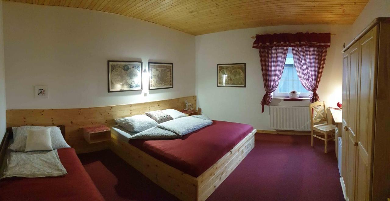 U Dvou Studni Otel Loučná nad Desnou Dış mekan fotoğraf